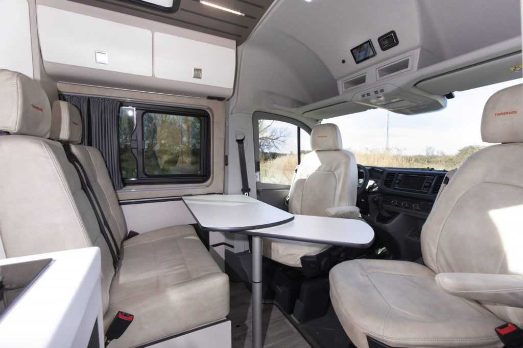 VOLKSWAGEN CRAFTER 2.0TDI 140CV T-ZONE BYTINKERVAN L3H3 2023 TURISMO ¡¡¡NUEVA A ESTRENAR!!! - foto 30