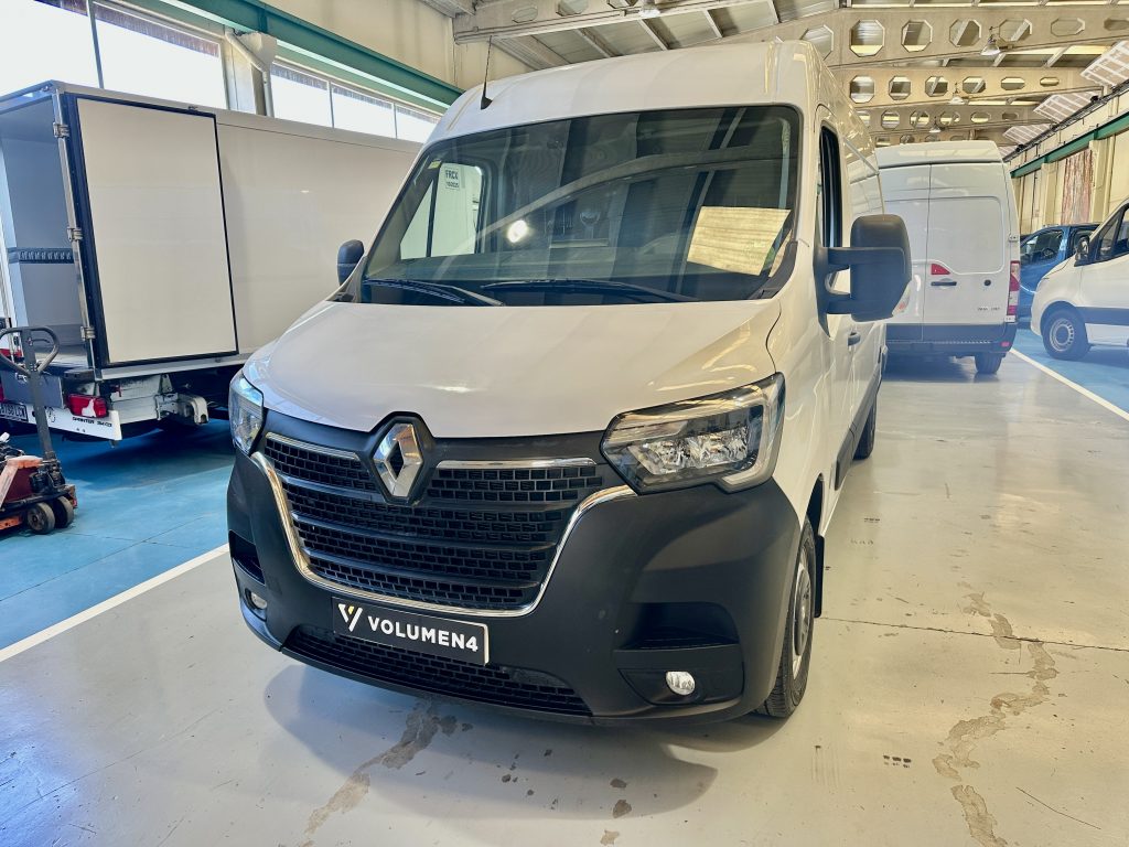 RENAULT MASTER 2.3 BLUEDCI 150CV FURGON MEDIO L2H2 10,8M CLIMA + PACK COMFORT + EXTRAS / 3.500 KG - foto 6