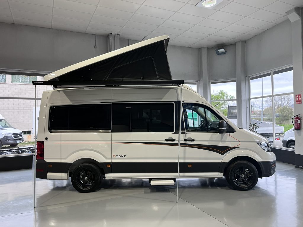 VOLKSWAGEN CRAFTER 2.0TDI 140CV T-ZONE BYTINKERVAN L3H3 2023 TURISMO ¡¡¡NUEVA A ESTRENAR!!! - foto 4
