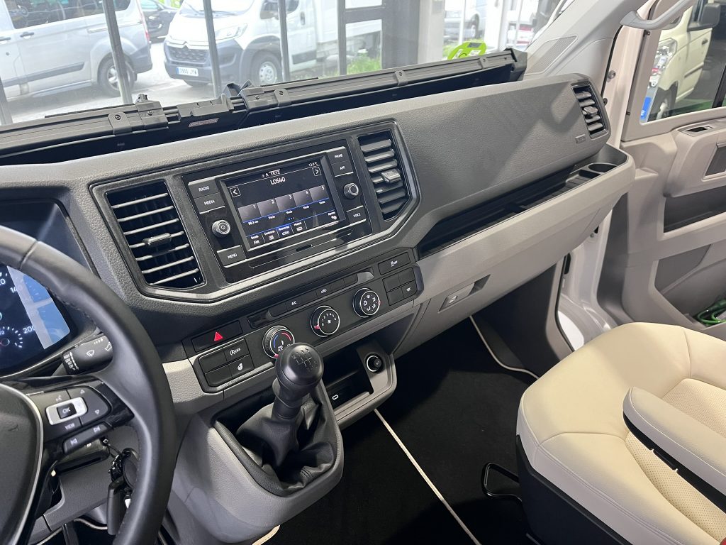 VOLKSWAGEN CRAFTER 2.0TDI 140CV T-ZONE BYTINKERVAN L3H3 2023 TURISMO ¡¡¡NUEVA A ESTRENAR!!! - foto 27