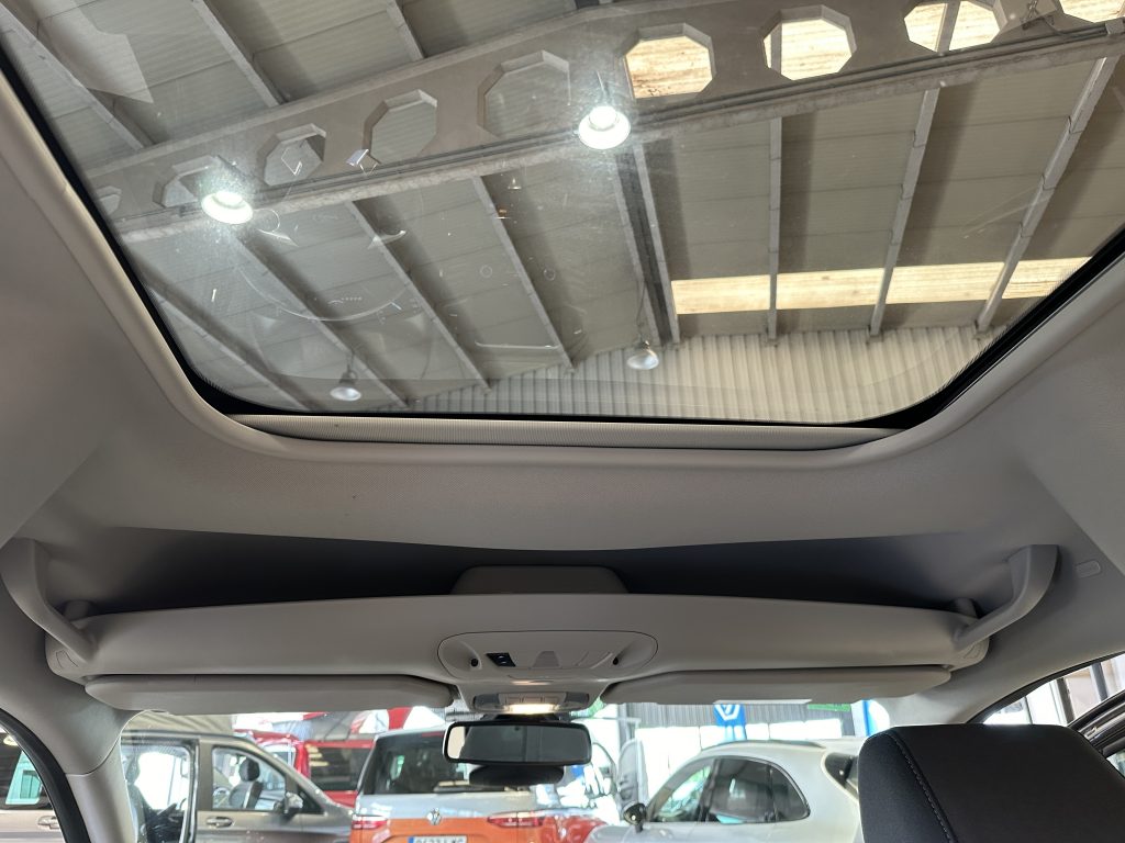 FORD GRAND TOURNEO CONNECT 1.5TDCi 120CV AUT6 TITANIUM + PACK VIVIENDA CAMA TRAS - foto 27