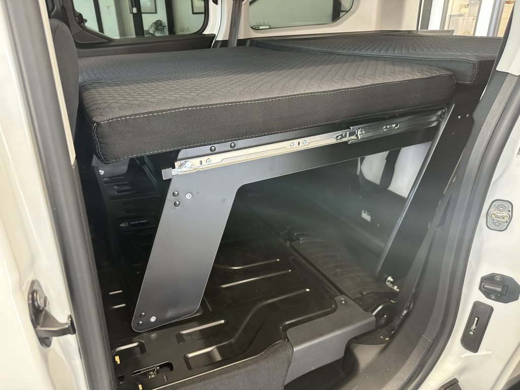 PEUGEOT RIFTER 1.5 BlueHDI 100CV LONG 5 PL. ACTIVE PACK ALLURE + PACK VIVIENDA by TINKERVAN - foto 1