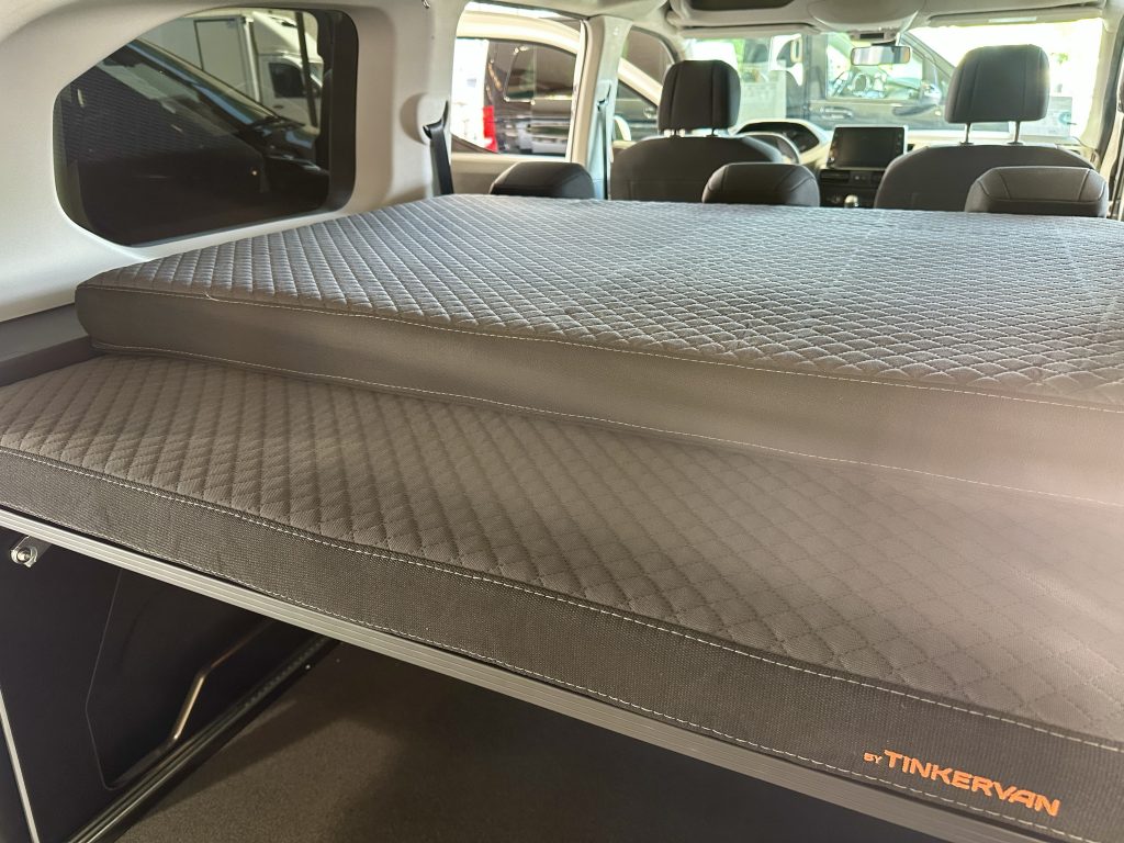 PEUGEOT RIFTER 1.5 BlueHDI 100CV LONG 5 PL. ACTIVE PACK ALLURE + PACK VIVIENDA by TINKERVAN - foto 10