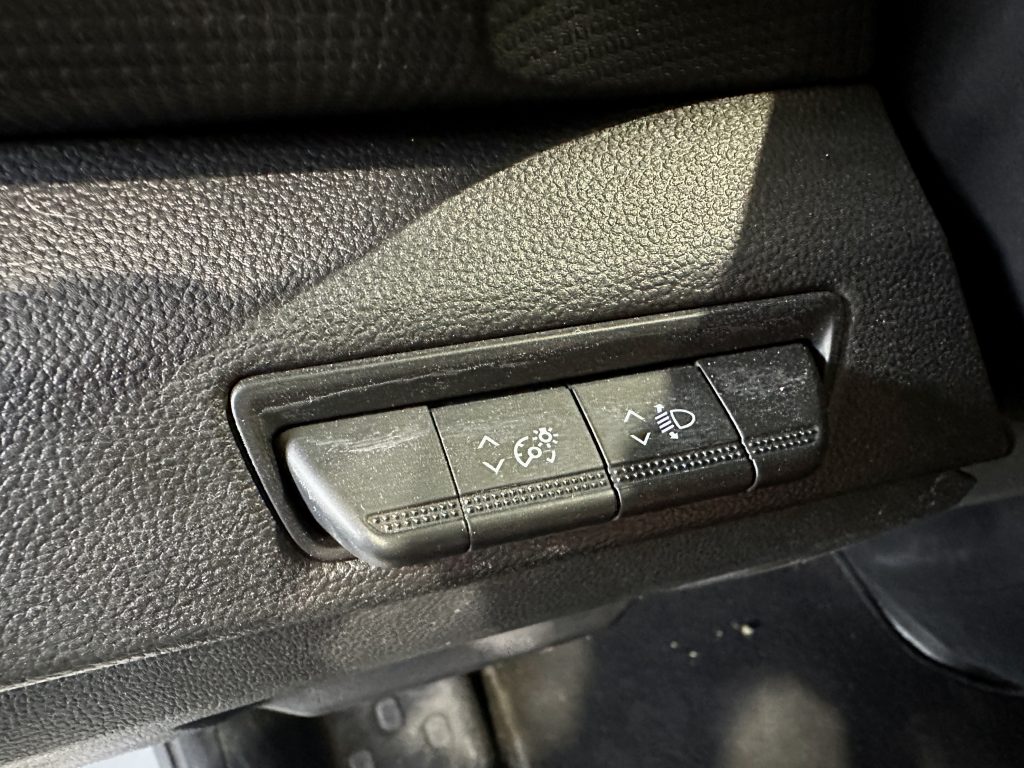 NISSAN PRIMASTAR 2.0dCi 110CV NCONNECTA COMBI9 L2H1 FULL LED + EXTRAS / GRIS PURE - foto 8