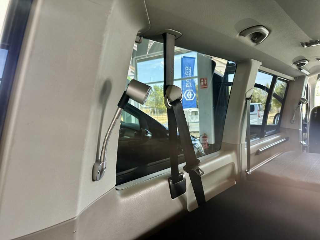 VW CARAVELLE 2.0TDI BMT 102CV M5 TRENDLINE TURISMO + VIVIENDA T-BUDDY BY TINKERVAN / TURISMO - foto 13