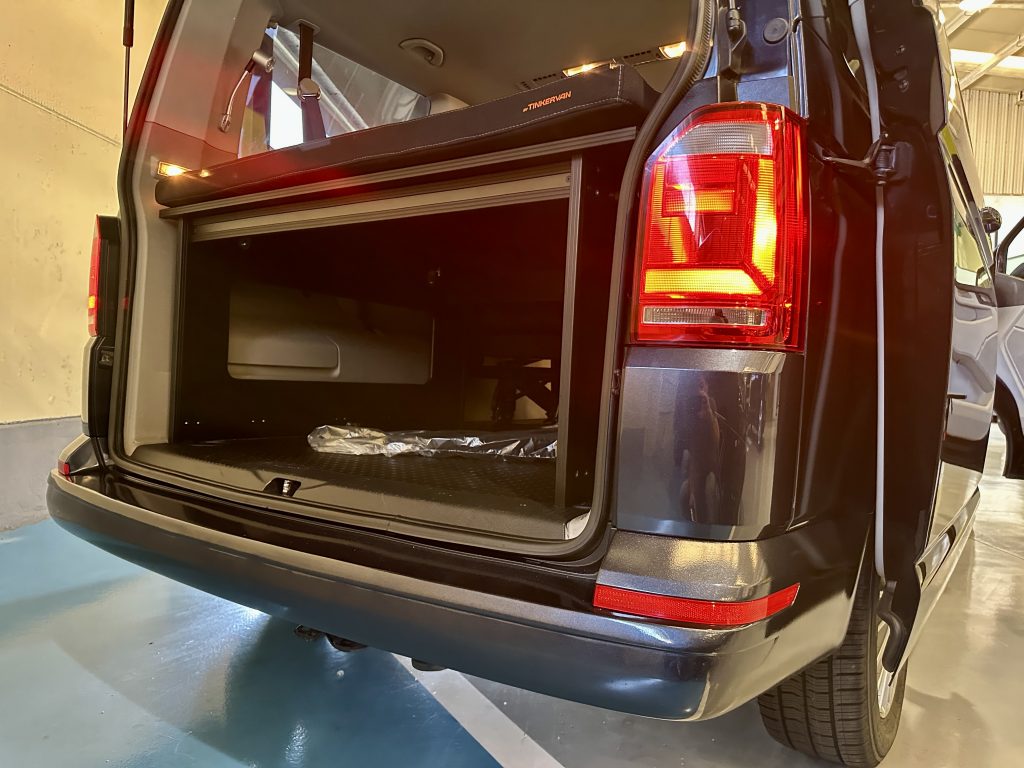 VW CARAVELLE 2.0TDI BMT 102CV M5 TRENDLINE TURISMO + VIVIENDA T-BUDDY BY TINKERVAN / TURISMO - foto 33