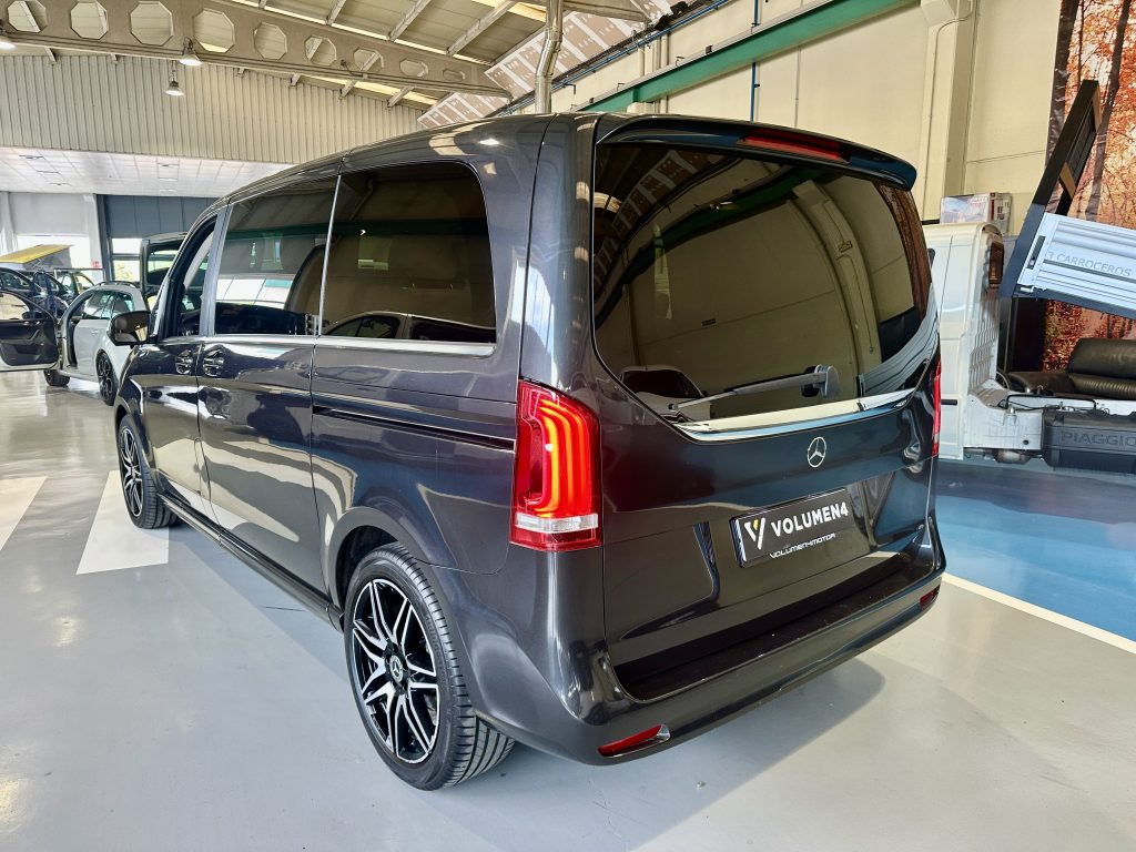 MB V220d 163CV 9GTRONIC AVANTGARDE COMPACTA PAQ. AMG EXT/INT 8 PL + EXTRAS / GRIS GRAFITO - foto 32