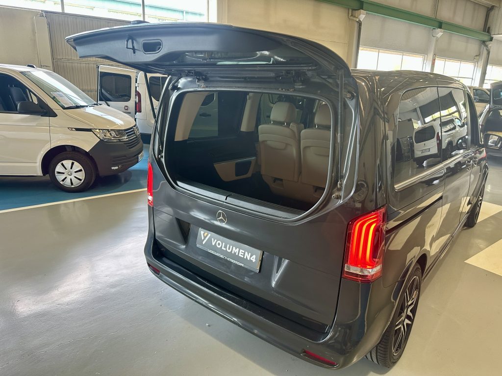 MB V220d 163CV 9GTRONIC AVANTGARDE COMPACTA PAQ. AMG EXT/INT 8 PL + EXTRAS / GRIS GRAFITO - foto 23