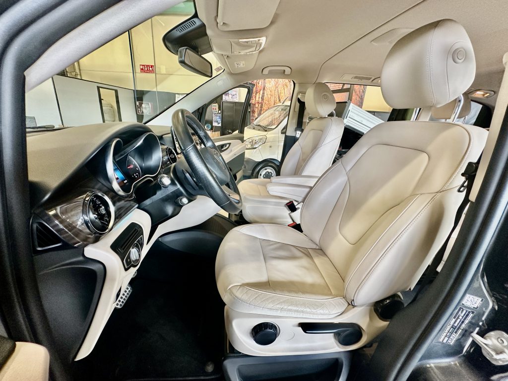 MB V220d 163CV 9GTRONIC AVANTGARDE COMPACTA PAQ. AMG EXT/INT 8 PL + EXTRAS / GRIS GRAFITO - foto 25