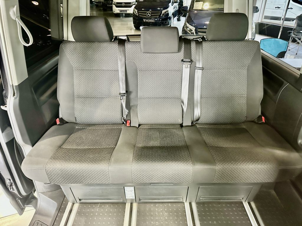 VW CALIFORNIA 2.0TDI BMT 150CV T6 DSG 4MOTION BEACH + EXTRAS TURISMO VIVIENDA / BLACK PERLA - foto 28