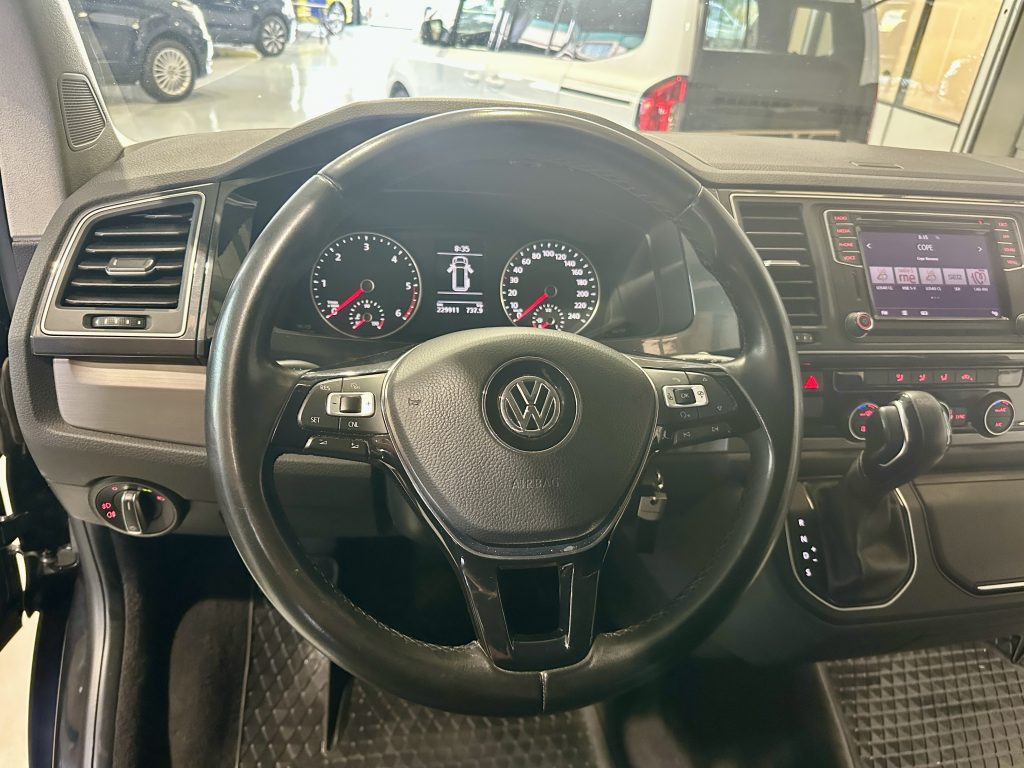 VW CALIFORNIA 2.0TDI BMT 150CV T6 DSG 4MOTION BEACH + EXTRAS TURISMO VIVIENDA / BLACK PERLA - foto 36