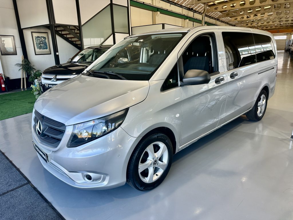 MERCEDES BENZ VITO 116CDI 163CV TOURER SELECT 7GTRONIC 8PL. RWD + DOB. PUERTA + PACK DEPORTIVO / PLATA ESTELAR - foto 23