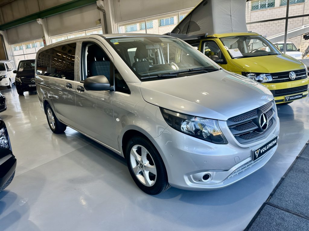 MERCEDES BENZ VITO 116CDI 163CV TOURER SELECT 7GTRONIC 8PL. RWD + DOB. PUERTA + PACK DEPORTIVO / PLATA ESTELAR - foto 25