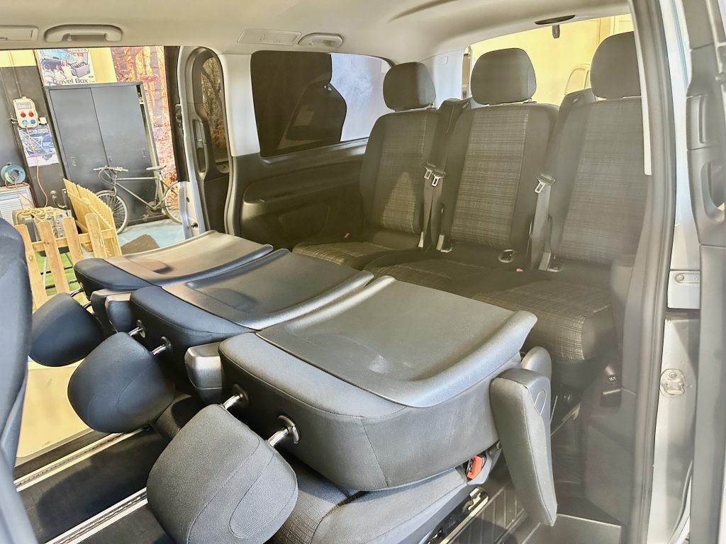 MERCEDES BENZ VITO 116CDI 163CV TOURER SELECT 7GTRONIC 8PL. RWD + DOB. PUERTA + PACK DEPORTIVO / PLATA ESTELAR - foto 13