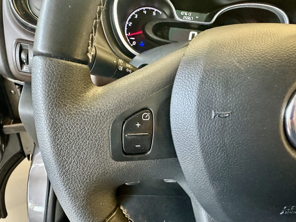 FIAT TALENTO 1.6 ECOJET 145CV SX 1200 COMBI9 CORTA L1 DOB. PTA. + PORTON + EXTRAS / M1 TURISMO - foto 23