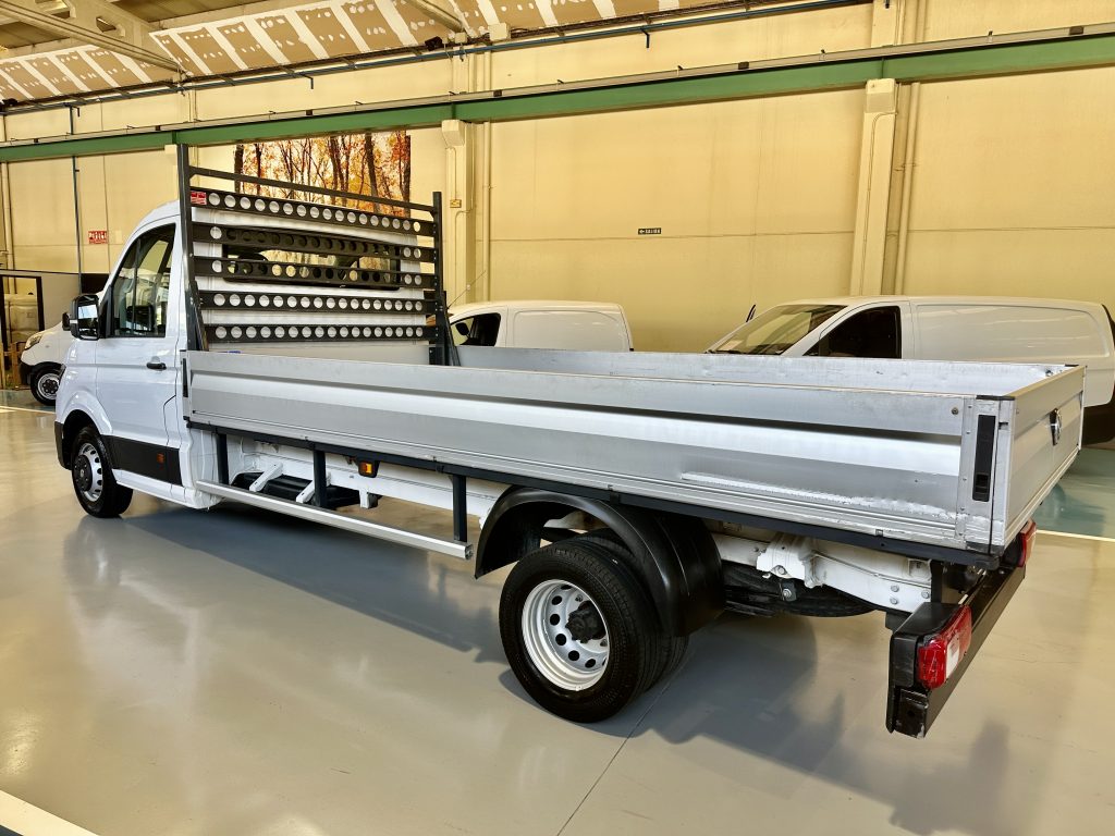 VW CRAFTER 2.0TDI BMT 122CV M6 C/C CHASIS L4 4.490 D.EJES RWD CAJA AB  4,30 x 2,10 + EXTRAS / 3.500KG - foto 6