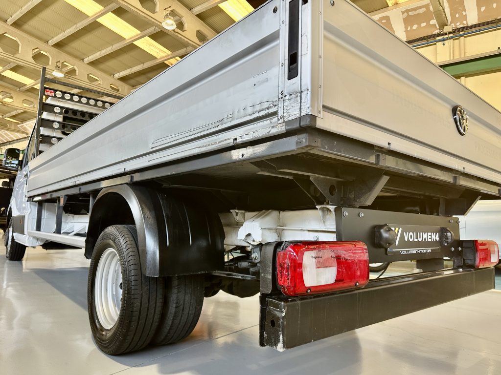 VW CRAFTER 2.0TDI BMT 122CV M6 C/C CHASIS L4 4.490 D.EJES RWD CAJA AB  4,30 x 2,10 + EXTRAS / 3.500KG - foto 14
