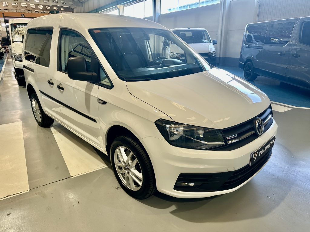 VOLKSWAGEN CADDY 2.0TDI BMT 122CV KOMBI 5 PL. TRENDLINE HIMALAYA 4MOTION 6 VEL + EXTRAS / 6.989 KMS - foto 5