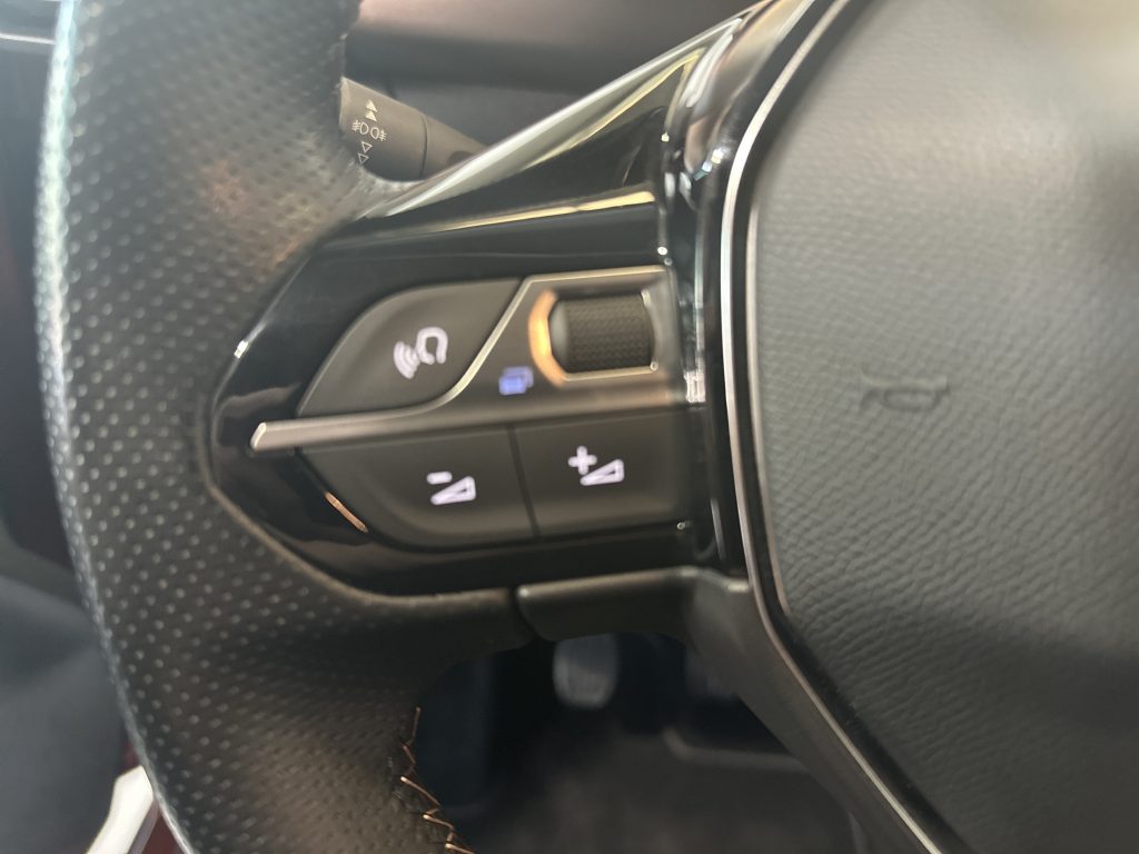 PEUGEOT RIFTER 1.5 BLUEHDI 130CV GTLINE (M6) STANDARD CORTA L1 + EXTRAS / BEIGE METAL. - foto 33