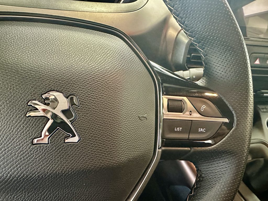 PEUGEOT RIFTER 1.5 BLUEHDI 130CV GTLINE (M6) STANDARD CORTA L1 + EXTRAS / BEIGE METAL. - foto 40