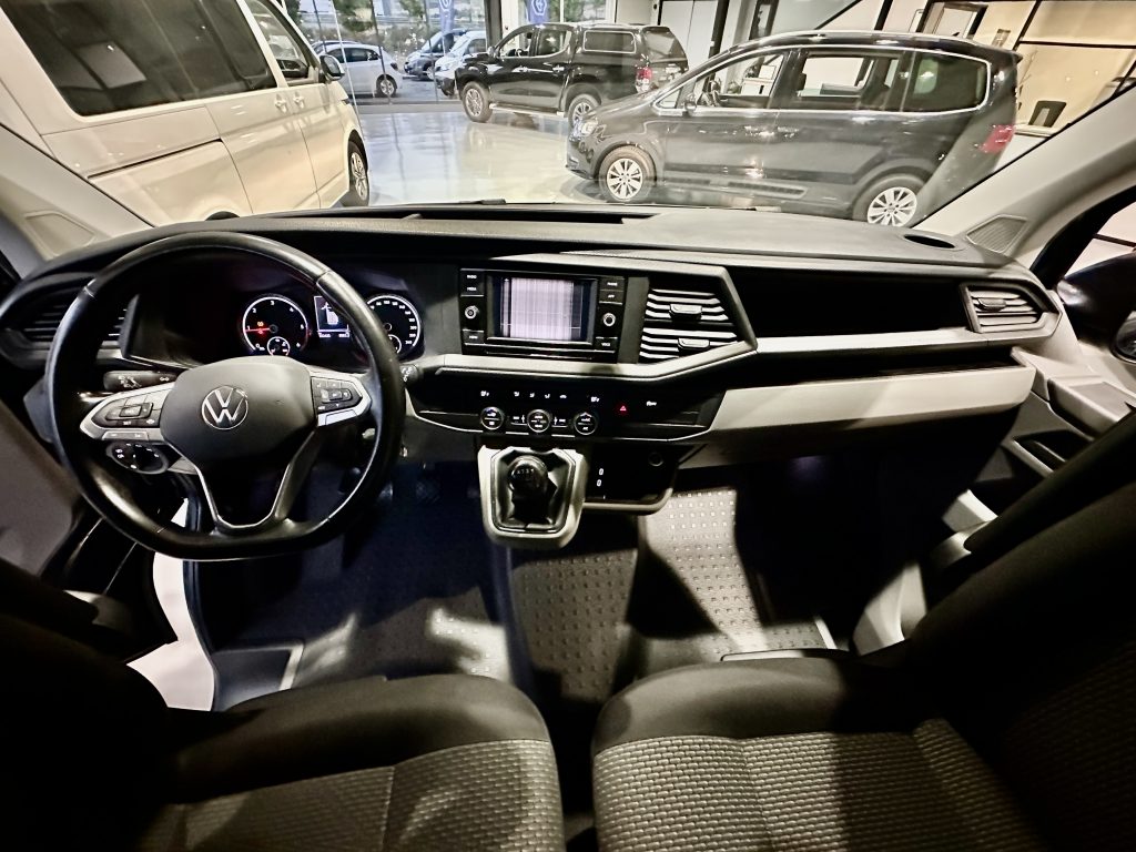 VOLKSWAGEN CARAVELLE T6.1 2.0TDI BMT 150CV M6 ORIGIN «T-BUDDY BY TINKERVAN» PACK VIVIENDA  / AZUL STARLIGHT - foto 5