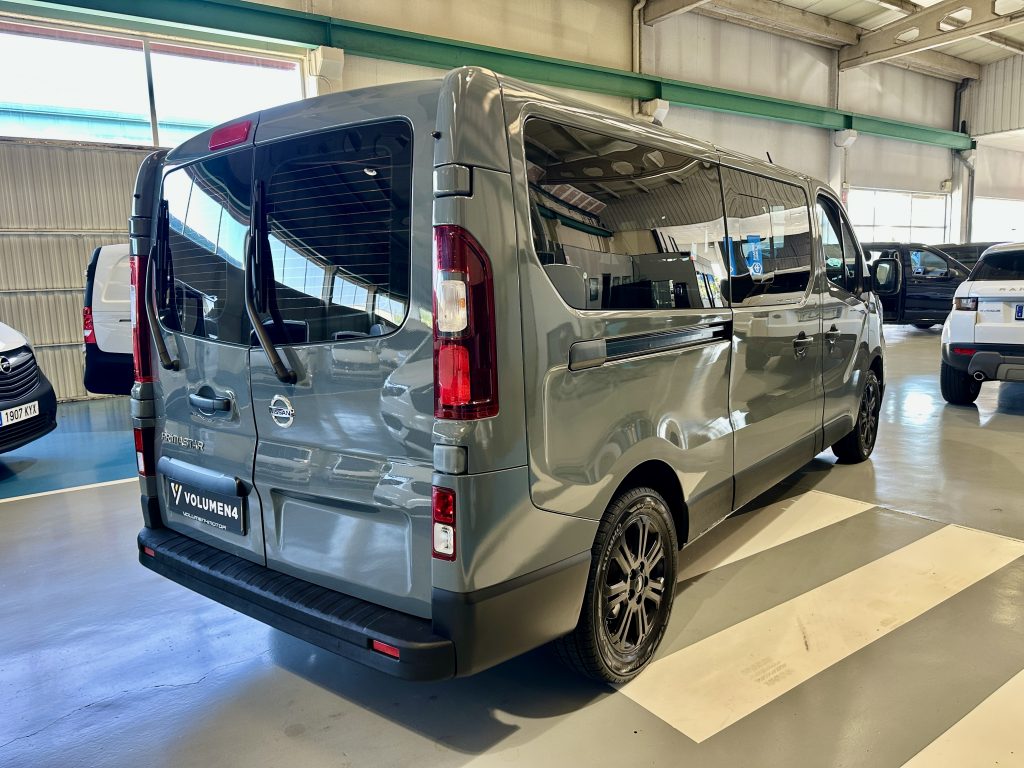 NISSAN PRIMASTAR 2.0dCi 110CV NCONNECTA COMBI9 L2H1 FULL LED + EXTRAS / GRIS PURE - foto 32