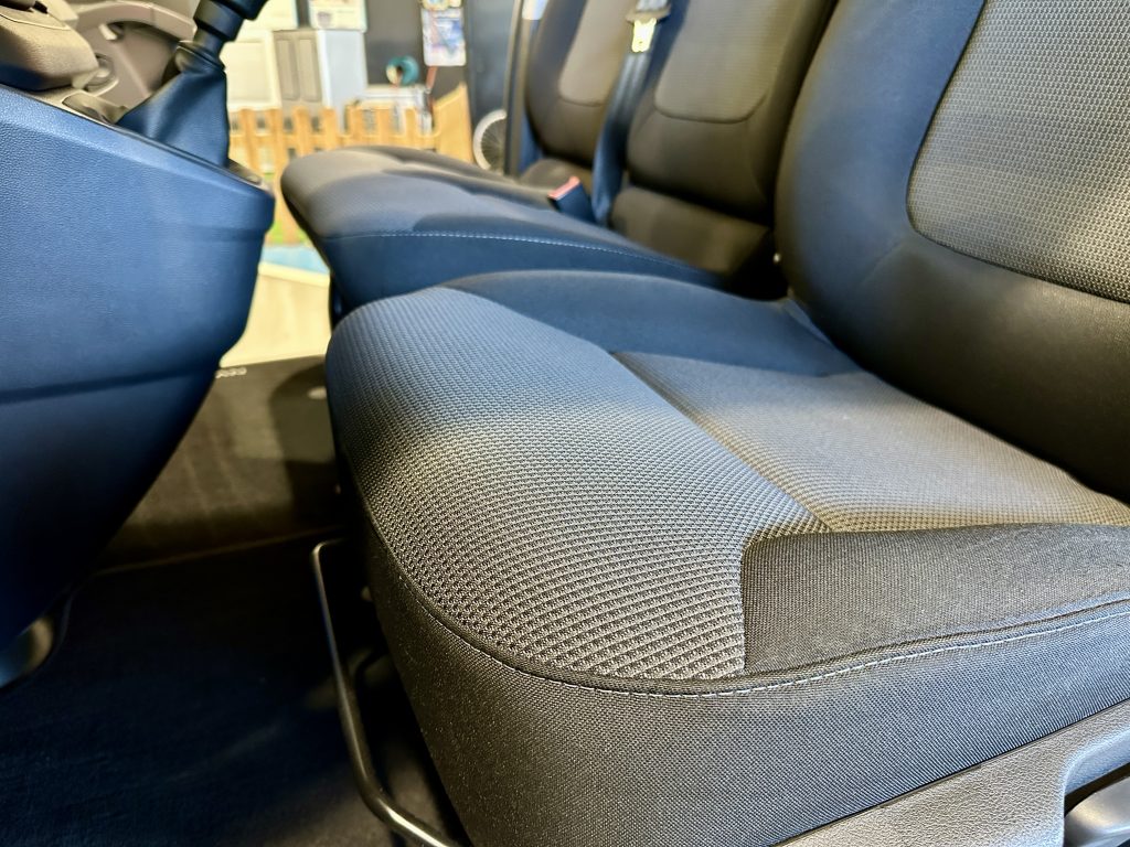 NISSAN PRIMASTAR 2.0dCi 110CV NCONNECTA COMBI9 L2H1 FULL LED + EXTRAS / GRIS PURE - foto 41