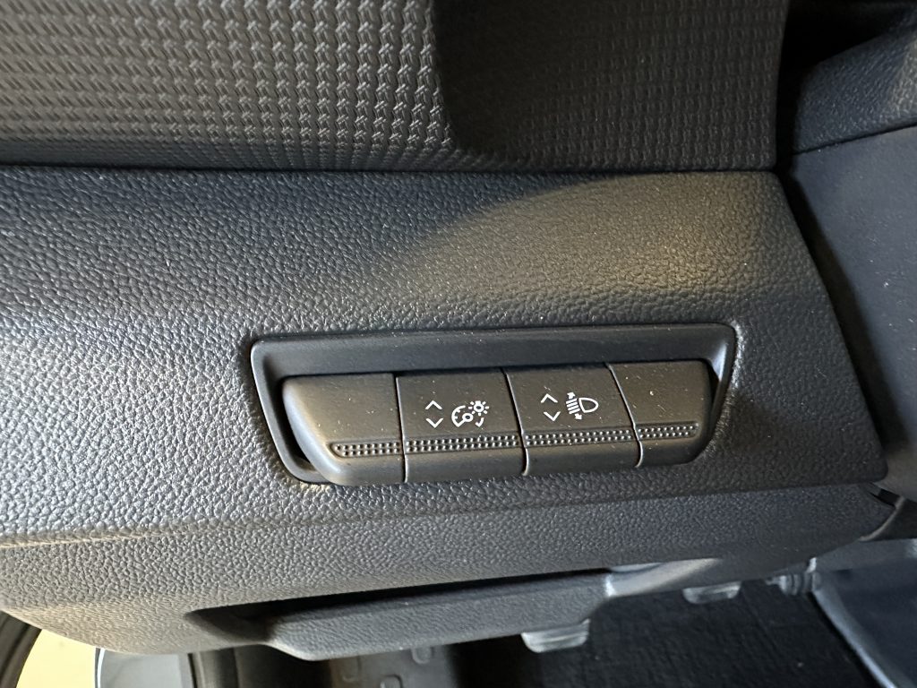 NISSAN PRIMASTAR 2.0dCi 110CV NCONNECTA COMBI9 L2H1 FULL LED + EXTRAS / GRIS PURE - foto 23