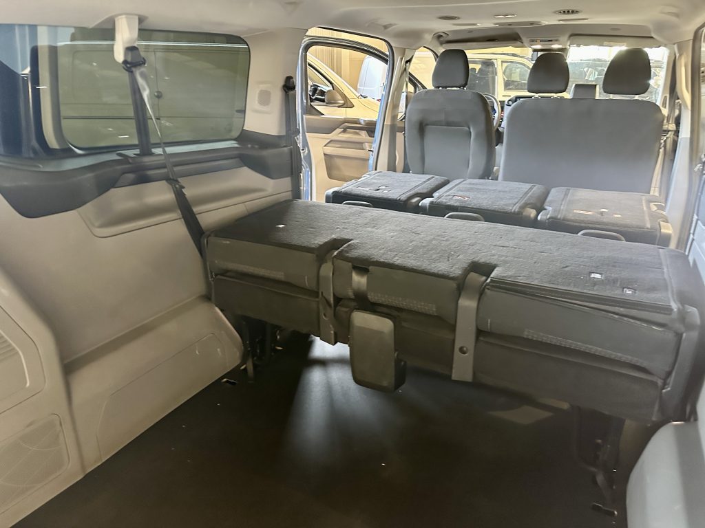 FORD TRANSIT CUSTOM 2.0TDCI ECOBLUE 150CV KOMBI TREND L2 SEMINUEVO - foto 1