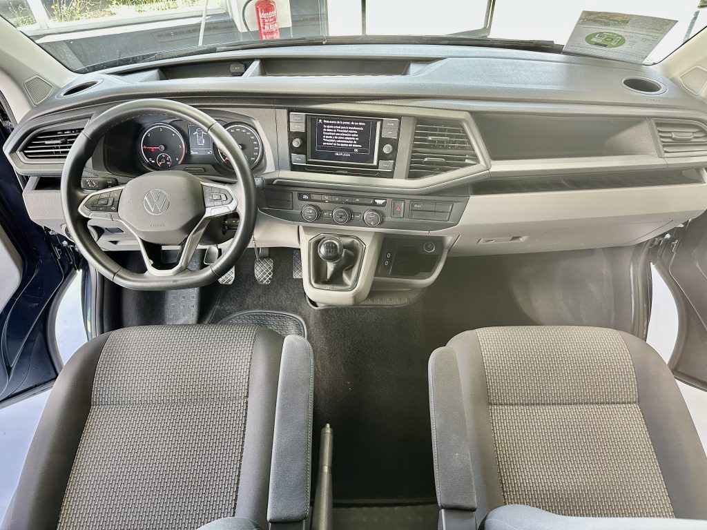 VOLKSWAGEN CARAVELLE T6.1 2.0TDI BMT 150CV M6 ORIGIN «T-BUDDY BY TINKERVAN» PACK VIVIENDA + TECHO SCA 290 / TURISMO - foto 2