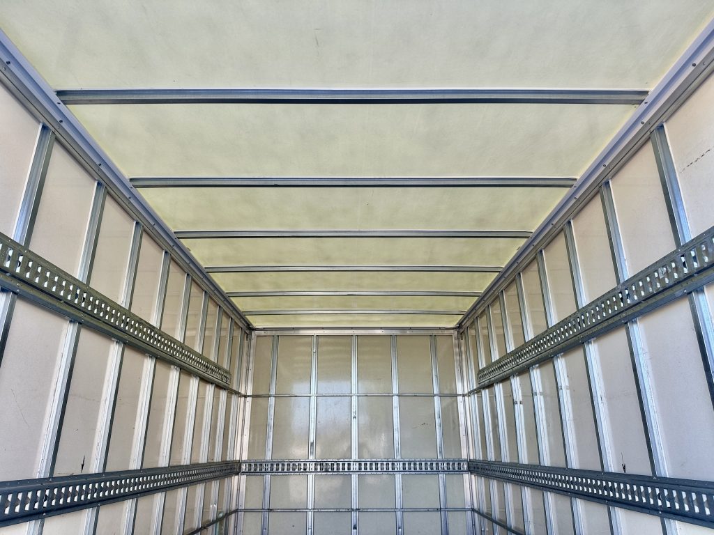 VW CRAFTER 2.0TDI BMT 122CV L4 RWD BOX 35 D. RDA. C/C PAQUETERO 22M CUB 4,30 + PLATAFORMA ZEPRO / CARGA UTIL 505 KG - foto 9