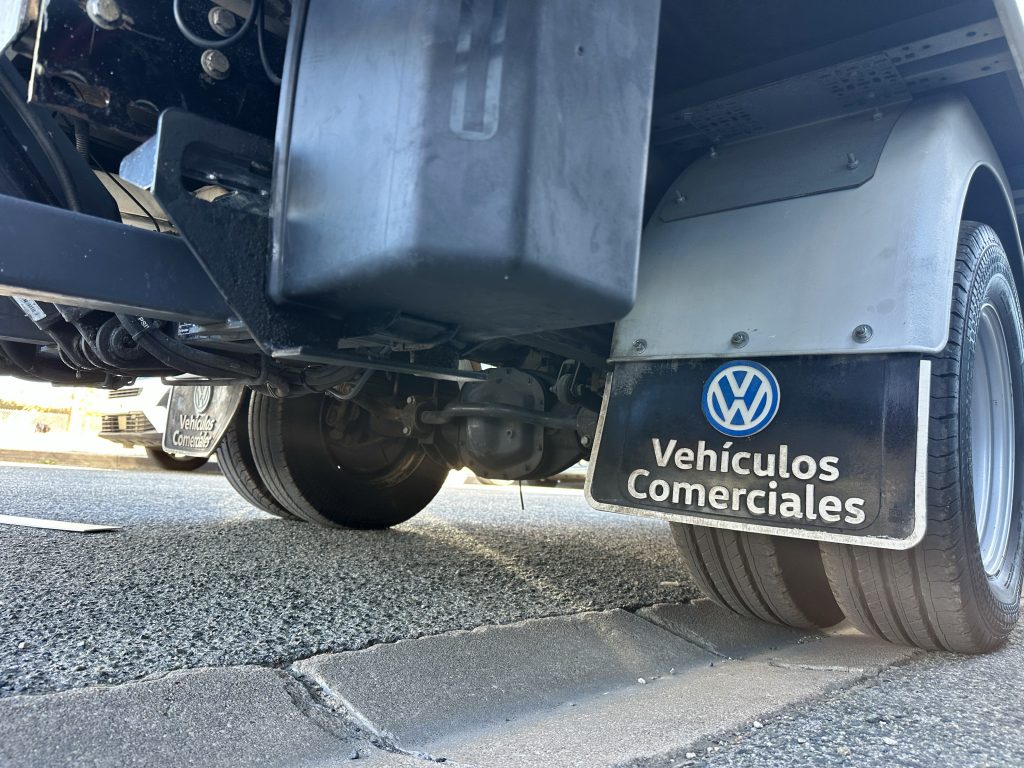 VW CRAFTER 2.0TDI BMT 122CV L4 RWD BOX 35 D. RDA. C/C PAQUETERO 22M CUB 4,30 + PLATAFORMA ZEPRO / CARGA UTIL 505 KG - foto 23