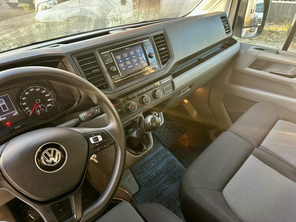 VW CRAFTER 2.0TDI BMT 140CV L4 FWD BOX 35RS C/C PAQUETERO 22M CUB 4,30×2,30 / CARGA UTIL 795 KG - foto 6