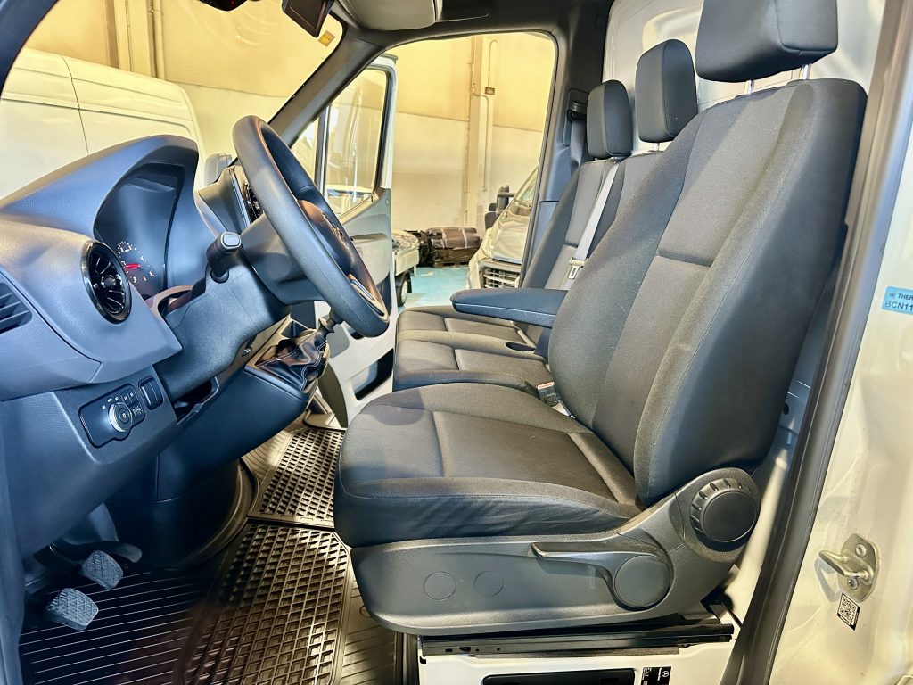 MERCEDES BENZ SPRINTER 314CDI 2.2CDI BlueTEC 140CV M6 FWD C/C ISOTERMO + FRIO TK 0 MANTENIM. / 3.500KG - foto 10