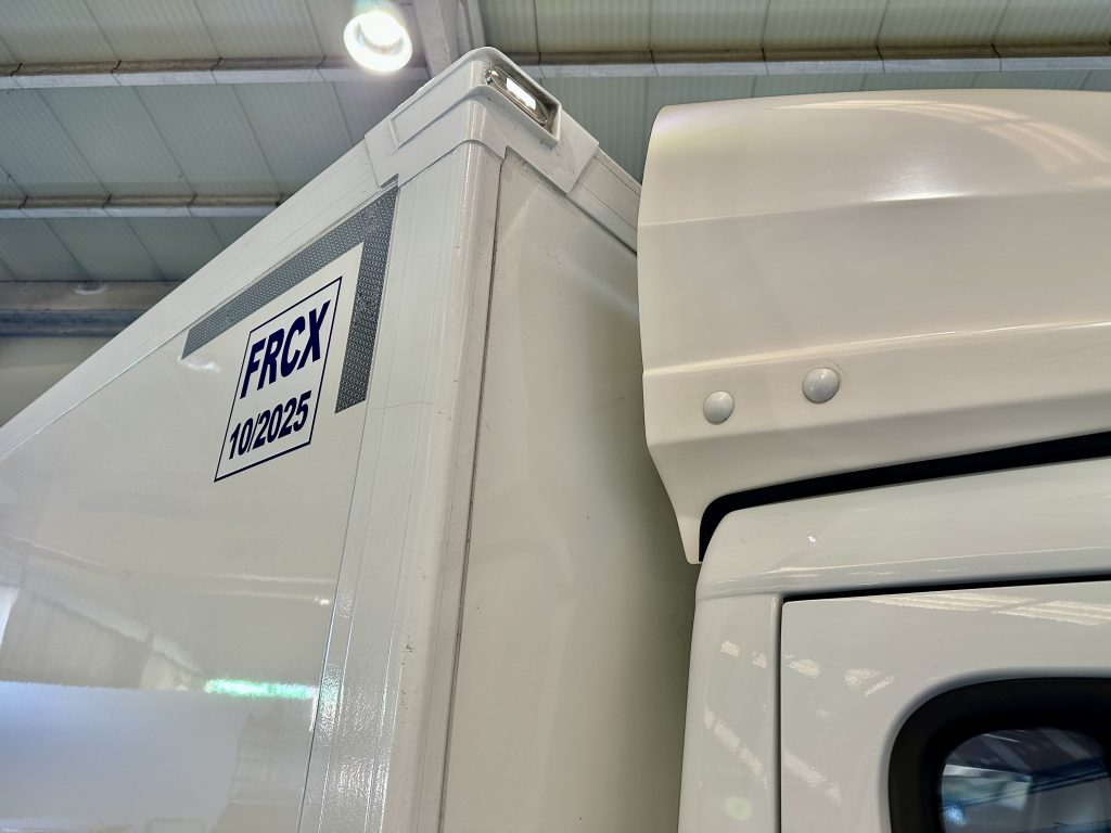 MERCEDES BENZ SPRINTER 314CDI 2.2CDI BlueTEC 140CV M6 FWD C/C ISOTERMO + FRIO TK 0 MANTENIM. / 3.500KG - foto 40