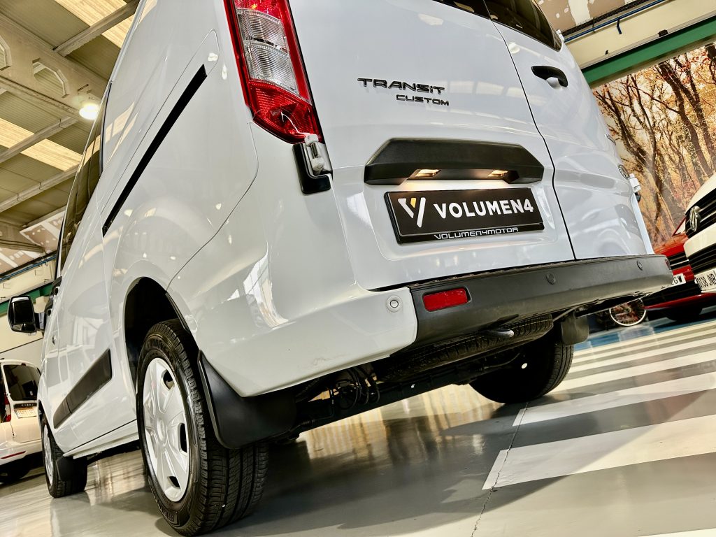 FORD TRANSIT CUSTOM 2.0TDCI ECOBLUE 105CV TREND L1 CORTA + DOBLE PTA. LAT. + EXTRAS / M1 TURISMO - foto 12