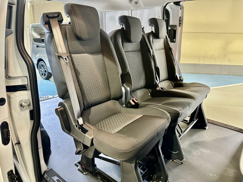 FORD TRANSIT CUSTOM 2.0TDCI ECOBLUE 105CV TREND L1 CORTA + DOBLE PTA. LAT. + EXTRAS / M1 TURISMO - foto 38