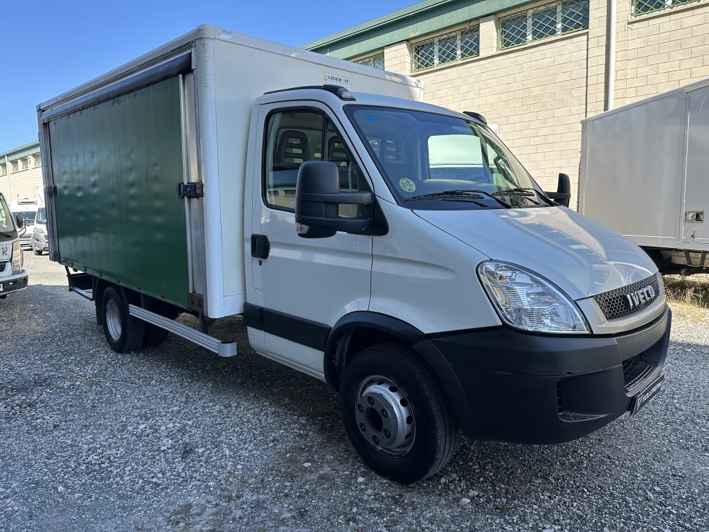 IVECO DAILY 70C15 3.0D 145CV 6V 3.750 D. EJES CAJA TAUTLINER 4,20×2,30 19,3m3/ 7.000 KG - foto 10