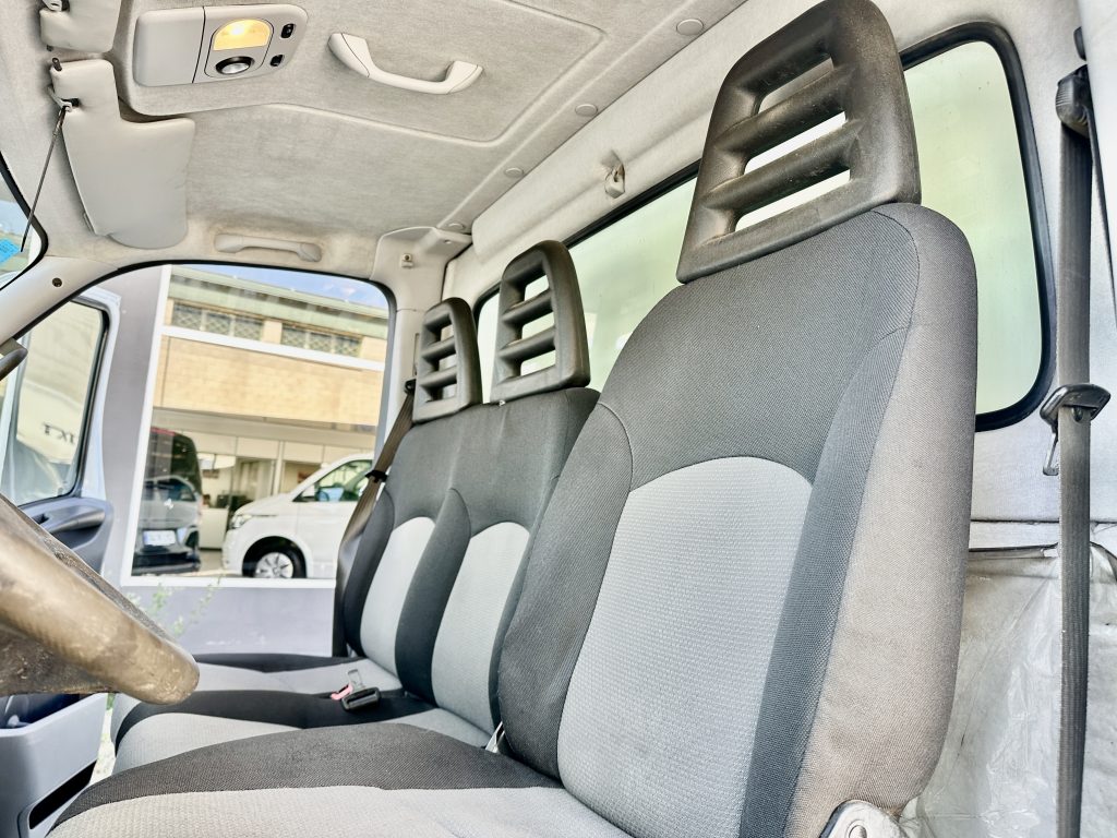 IVECO DAILY 70C15 3.0D 145CV 6V 3.750 D. EJES CAJA TAUTLINER 4,20×2,30 19,3m3/ 7.000 KG - foto 22