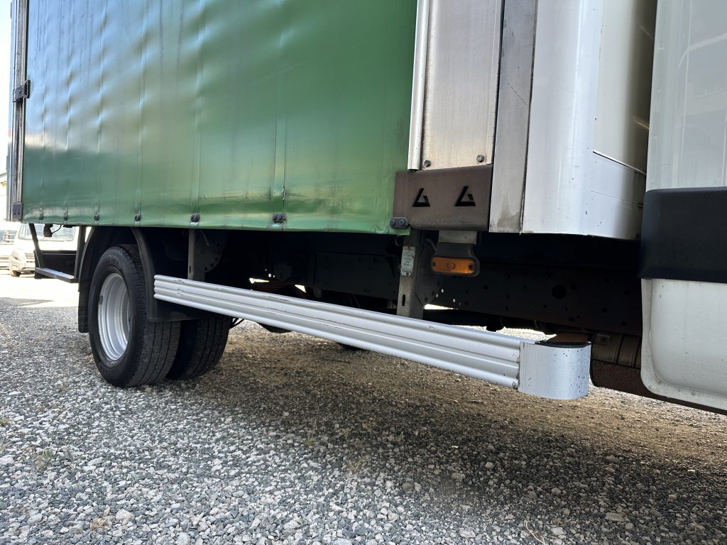 IVECO DAILY 70C15 3.0D 145CV 6V 3.750 D. EJES CAJA TAUTLINER 4,20×2,30 19,3m3/ 7.000 KG - foto 4