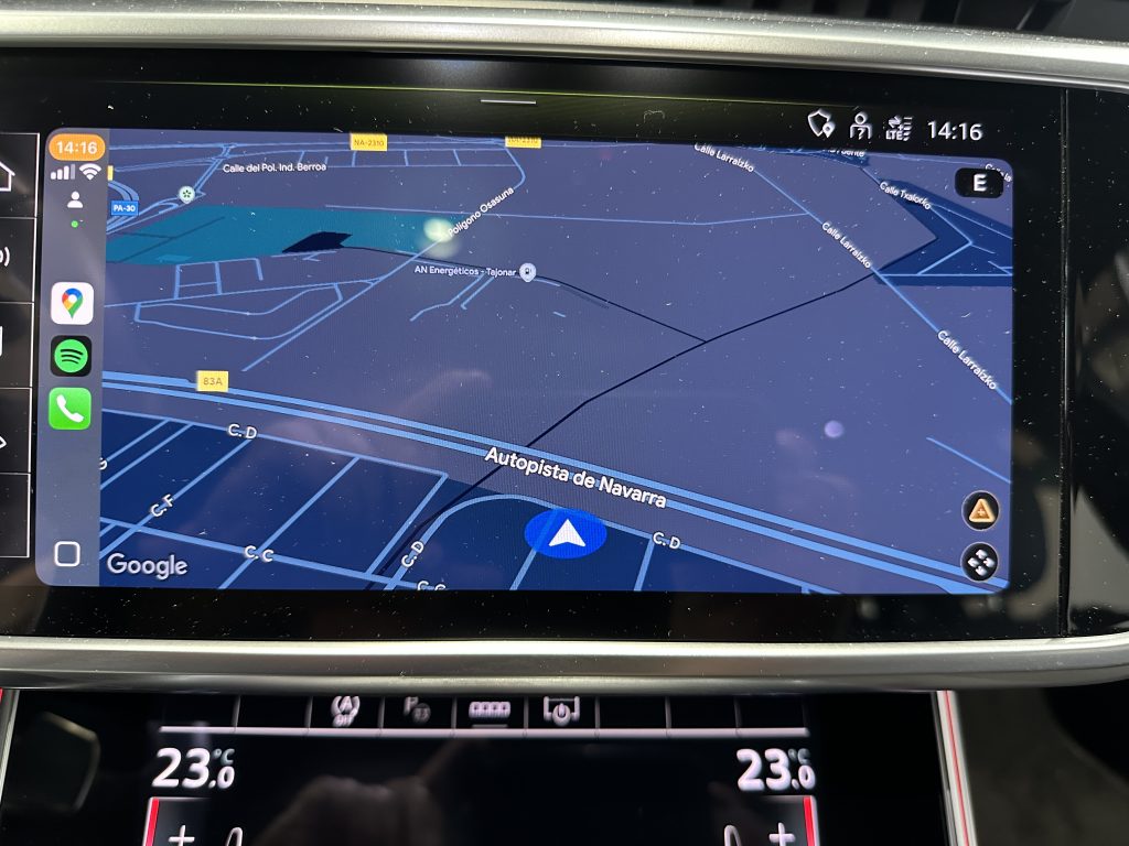 AUDI S6 AVANT TDI 349CV QUATTRO TIPTRONIC HIBRIDO FULL EQ. NEUMATICA MATRIX / GRIS DAYTONA - foto 52