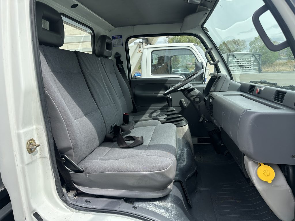 NISSAN CABSTAR 3.0D 35.110/3 CHASIS LARGO CESTA TELESCOPICA MARCA MOVEX P150TL / 15.3M - foto 23