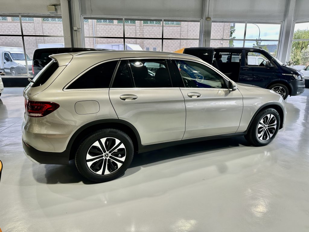 MERCEDES BENZ GLC 200CDI 165CV 4MATIC 9GTRONIC 5PL + EXTRAS / BEIGE M - foto 6