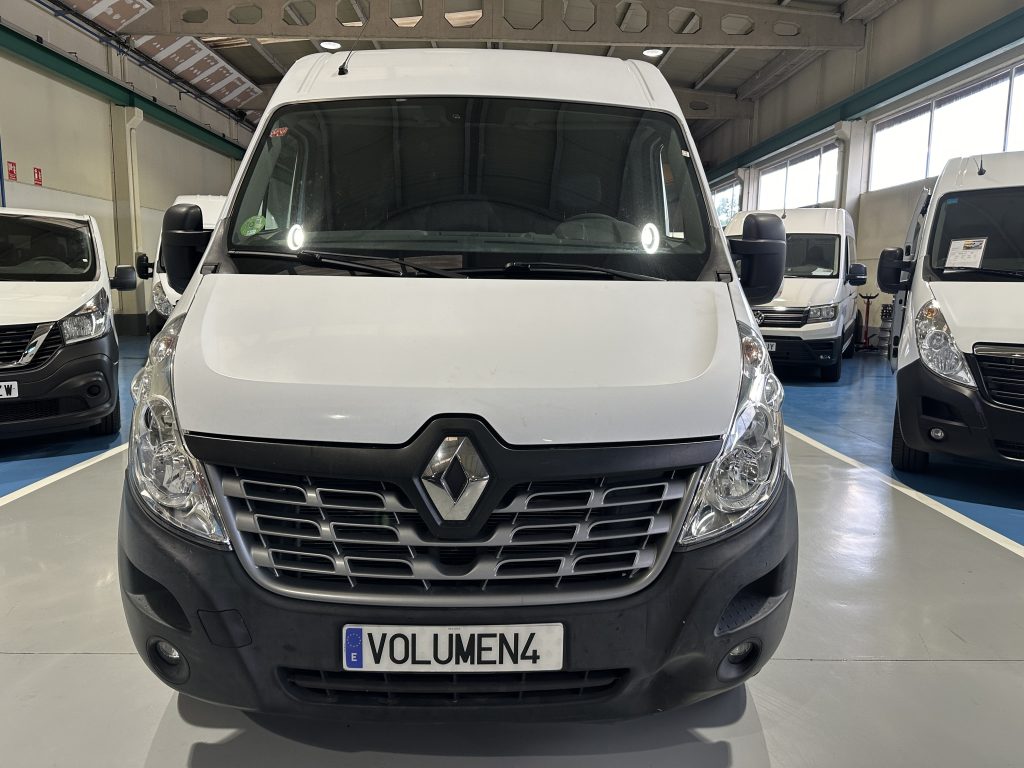 RENAULT MASTER 2.3 CDTI 130CV FWD FURGON 10,8M L2H2 CONFORT + EXTRAS / 3.500 KG - foto 9