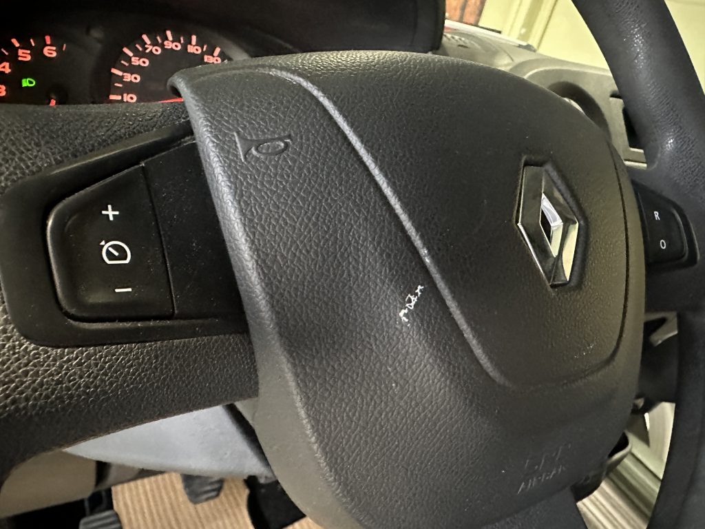 RENAULT MASTER 2.3 CDTI 130CV FWD FURGON 10,8M L2H2 CONFORT + EXTRAS / 3.500 KG - foto 24