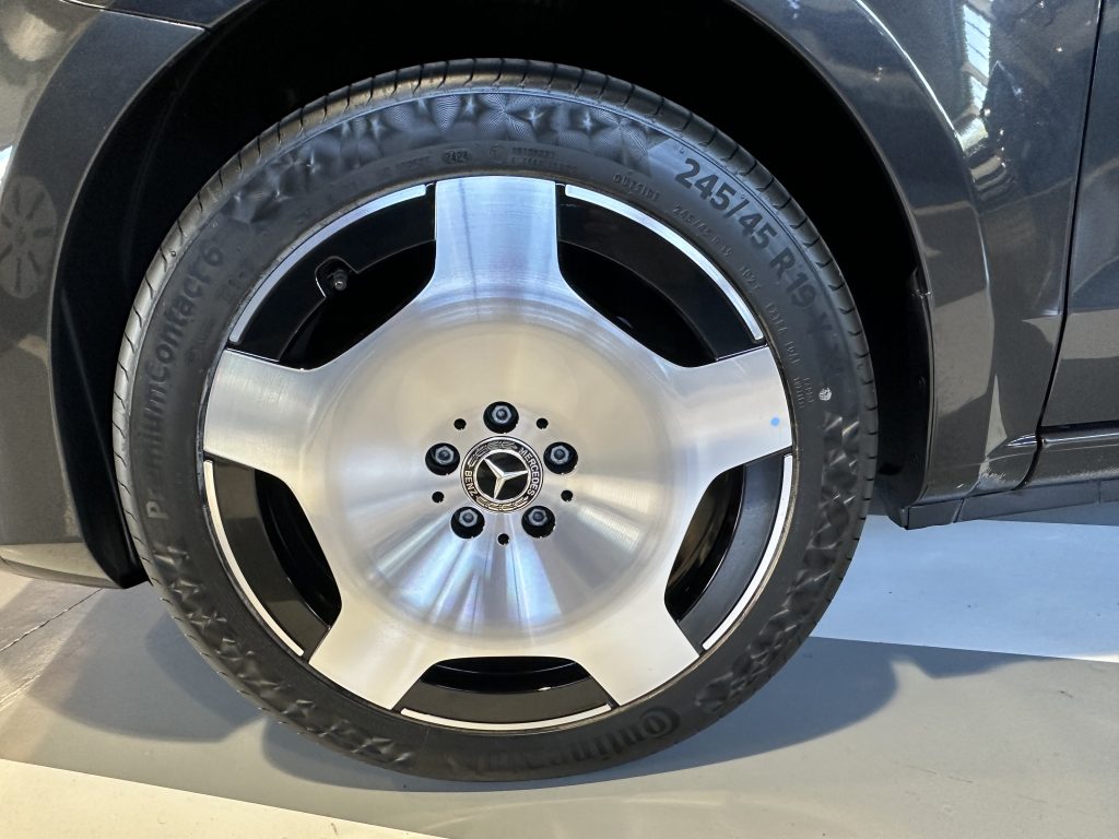 MB V220d 163CV 9GTRONIC LARGA SEMINUEVO PAQ EXCLUSIVE 7 PL CUERO + EXTRAS / TURISMO - foto 6