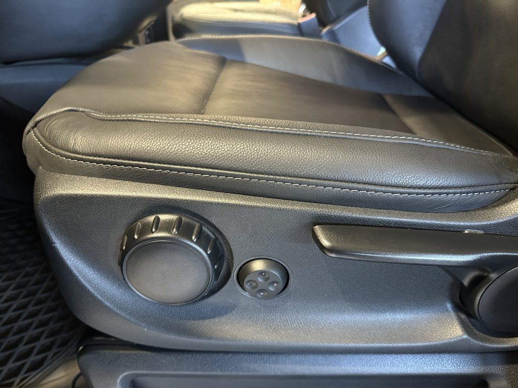 MB V220d 163CV 9GTRONIC LARGA SEMINUEVO PAQ EXCLUSIVE 7 PL CUERO + EXTRAS / TURISMO - foto 18