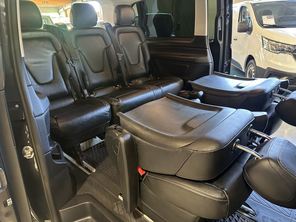 MB V220d 163CV 9GTRONIC LARGA SEMINUEVO PAQ EXCLUSIVE 7 PL CUERO + EXTRAS / TURISMO - foto 23