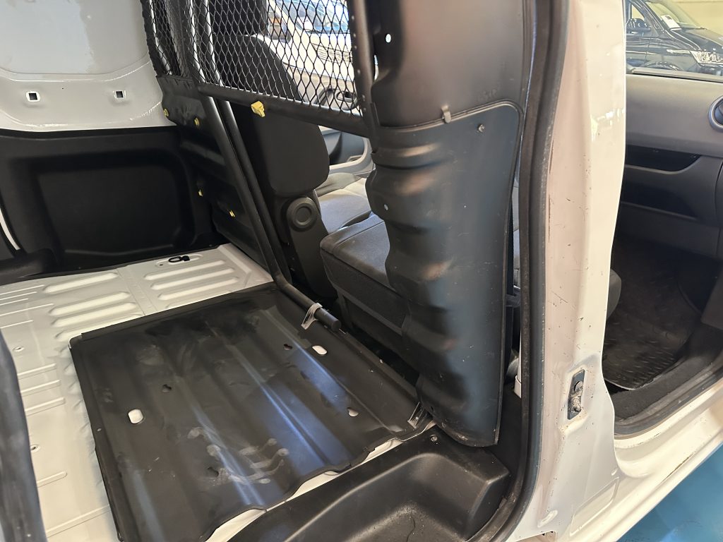 CITROEN BERLINGO 1.6BLUEHDi 100CV FURGON CONFORT L1 PTA LATERAL + EXTRAS - foto 19