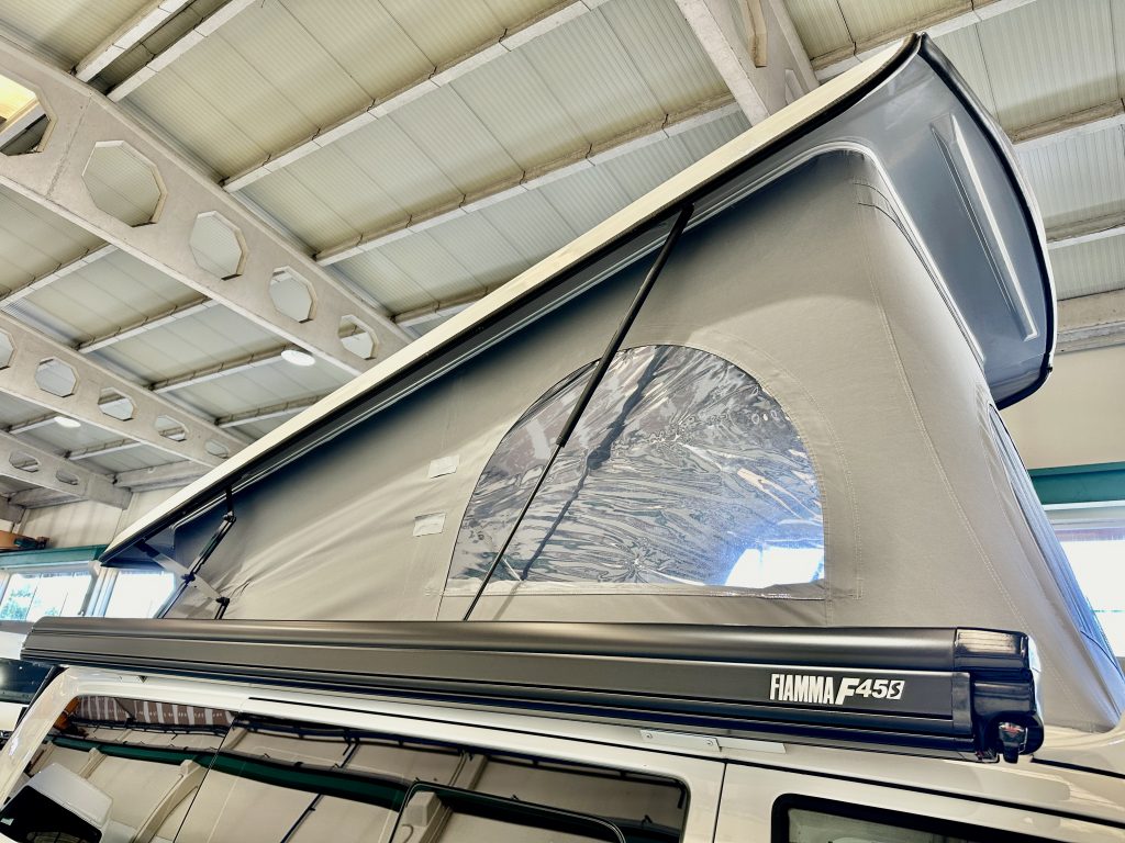 VW CARAVELLE 2.0TDI BMT 114CV TRENDLINE «T-BUDDY BY TINKERVAN» PACK VIVIENDA + TECHO SCA 194 - foto 21
